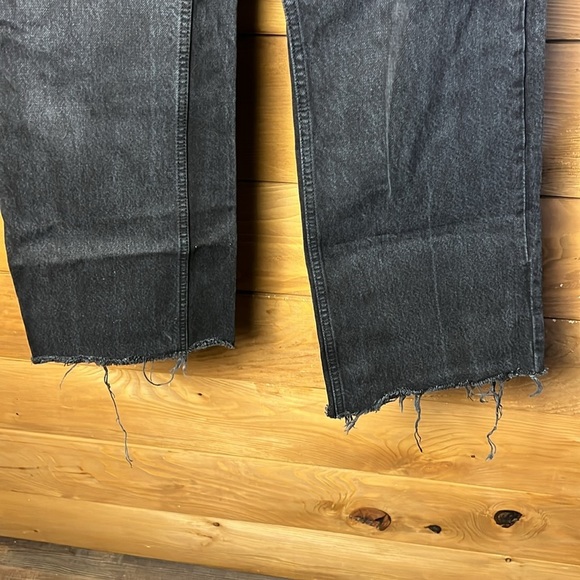 ZARA Womens Black Staright Leg Raw Hem Jeans Denim Size 2 Goth Grunge Streetwear - Picture 6 of 9
